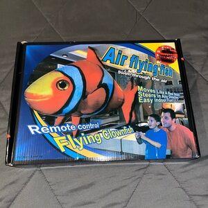 Remote Control Flying Clownfish